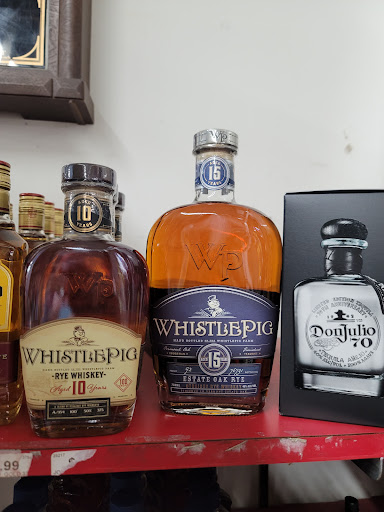 Liquor Store «Reds Package Store», reviews and photos, 270 S Main St, Alpharetta, GA 30009, USA