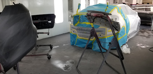 Auto Body Shop «A & B Collision Center», reviews and photos, 65 Hannah St, Staten Island, NY 10301, USA