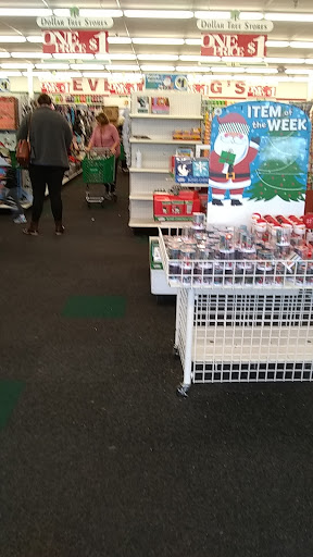 Dollar Store «Dollar Tree», reviews and photos, 11170 Parkside Dr, Knoxville, TN 37934, USA