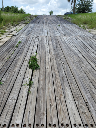 Istokpoga Canal Boat Ramp And Campsite image 1