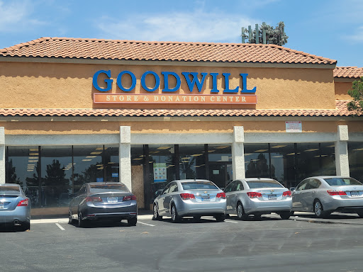 Thrift Store «Goodwill - Rialto», reviews and photos, 231 E Baseline Rd, Rialto, CA 92376, USA