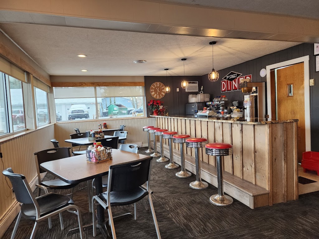 3rd Street Diner 21550