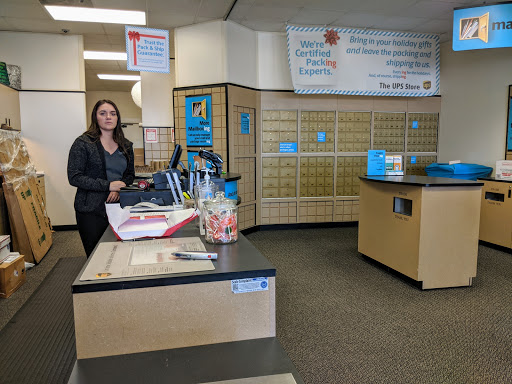 Shipping and Mailing Service «The UPS Store», reviews and photos, 510 E Loop 281 B, Longview, TX 75605, USA