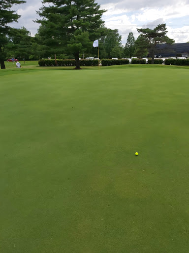 Golf Course «Wilson Road Golf Course», reviews and photos, 1900 N Wilson Rd, Columbus, OH 43228, USA