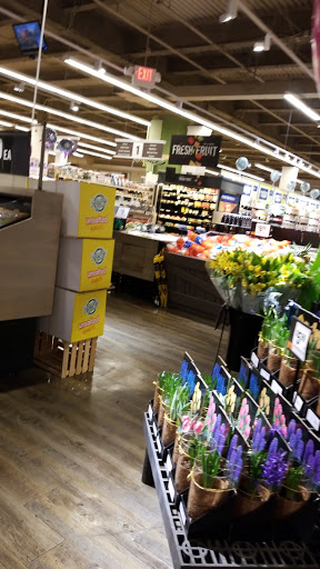 Grocery Store «Giant Food Stores», reviews and photos, 50 Wynnewood Rd, Wynnewood, PA 19096, USA