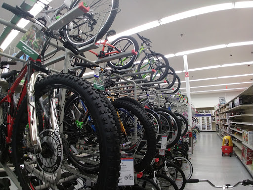 Sporting Goods Store «Academy Sports + Outdoors», reviews and photos, 4261 NW 63rd St, Oklahoma City, OK 73116, USA