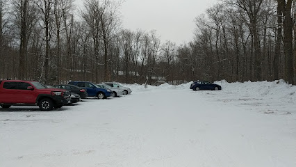 Snow Base parking Tomahawk