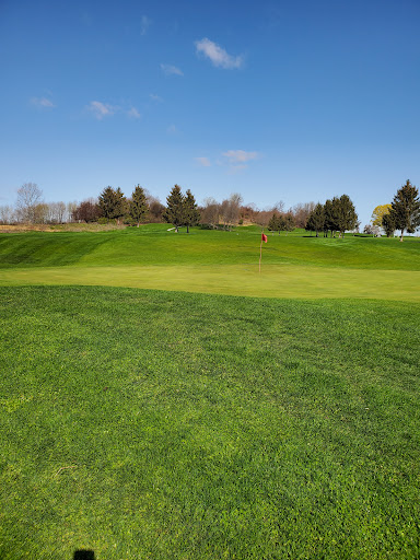 Golf Course «Farview Golf Course», reviews and photos, 2419 Avon Geneseo Rd, Avon, NY 14414, USA