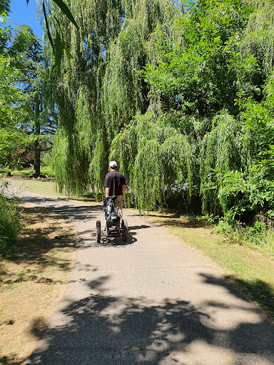 Golf Course «RedTail Golf Center», reviews and photos, 8200 SW Scholls Ferry Rd, Beaverton, OR 97008, USA