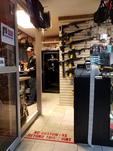 Gun Shop «Plant City Gun Range», reviews and photos, 711 S Collins St, Plant City, FL 33563, USA