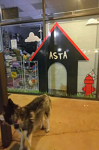 Pet Supply Store «Ma & Paws Bakery», reviews and photos, 1227 E 3300 S, Millcreek, UT 84106, USA