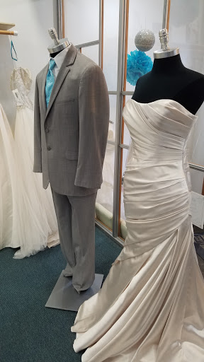 Bridal Shop «The Wedding Gallery», reviews and photos, 101 E Grand River Ave, Williamston, MI 48895, USA
