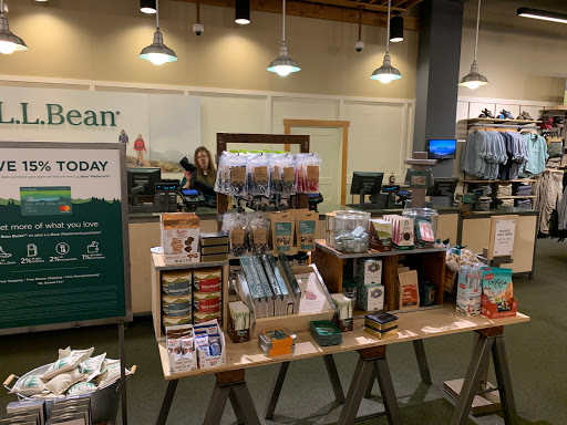 Clothing Store «L.L. Bean», reviews and photos, 100 South Avenue, Bloomington, MN 55425, USA