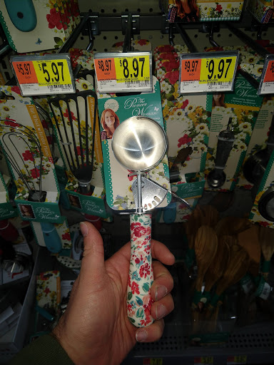 Department Store «Walmart Supercenter», reviews and photos, 100 E Wallace Kneeland Blvd, Shelton, WA 98584, USA