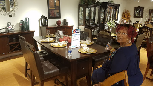 Furniture Store «Gardner-White Furniture», reviews and photos, 45300 Hayes Rd, Macomb, MI 48044, USA