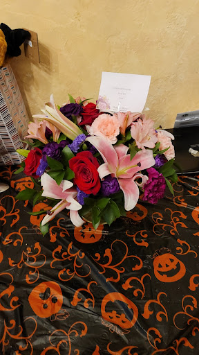 Florist «Gulfport Florist», reviews and photos, 1410 58th St S, Gulfport, FL 33707, USA