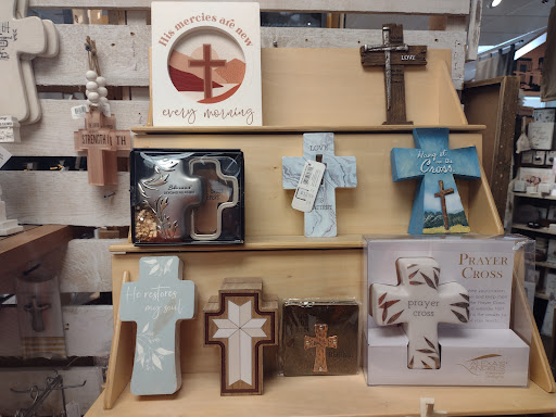 Christian Book Store «Christ Centered Life Store», reviews and photos, 7191 Cypress Lake Dr #4, Fort Myers, FL 33907, USA