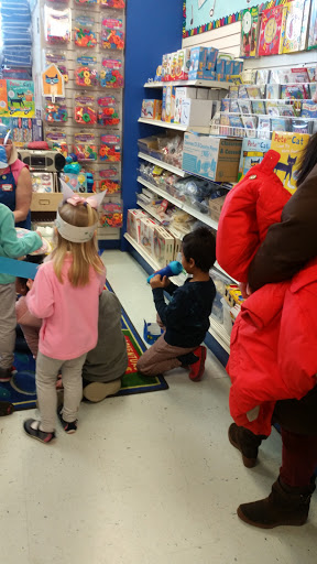 Educational Supply Store «Lakeshore Learning Store», reviews and photos, 2079 Hillside Avenue, New Hyde Park, NY 11040, USA