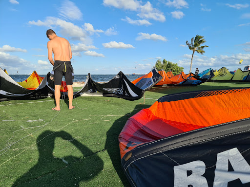 Water Sports Equipment Rental Service «Adventure Sports Kiteboarding School & Kayak Rental», reviews and photos, 9610 Old Cutler Rd, Coral Gables, FL 33156, USA