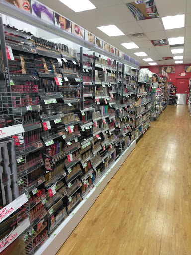 Beauty Supply Store «Sally Beauty», reviews and photos, 10347 77th St #634, Pleasant Prairie, WI 53158, USA