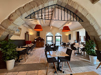 Atmosphère du Restaurant français Le Restaurant de Fontfroide à Narbonne - n°10