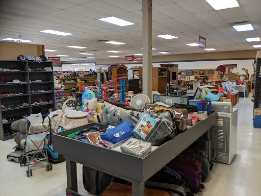 Thrift Store «Adelante Bargain Square Thrift Store», reviews and photos