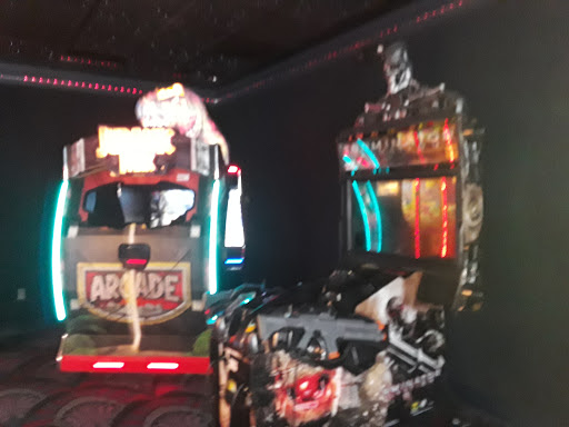 Movie Theater «Rave Cinemas», reviews and photos, 864 Riverdale St, West Springfield, MA 01089, USA