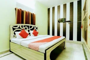 Hotel Tripureshwari Naimish image