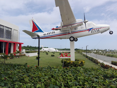 Superior Academy of Aeronautical Sciences Prolongacion Ruta 66, Santo Domingo Este, Repubblica Dominicana