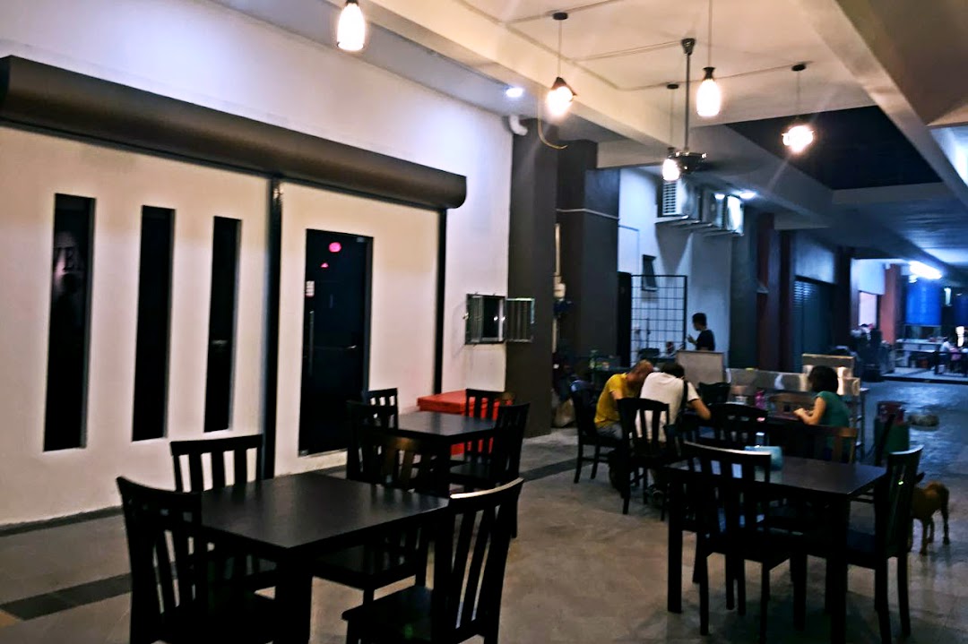 Venus Bistro & Cafe