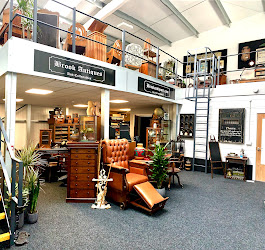 Brook Antiques and Collectables