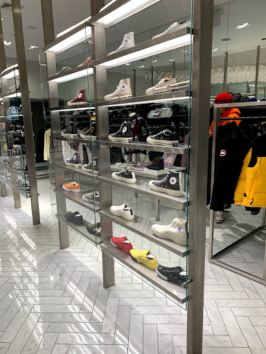 Clothing Store «Kith Brooklyn», reviews and photos, 233 Flatbush Ave, Brooklyn, NY 11217, USA