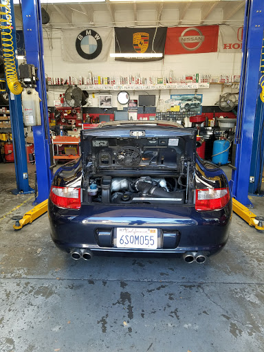 Auto Repair Shop «West Coast Auto Repair», reviews and photos, 400 Mowry Ave, Fremont, CA 94536, USA
