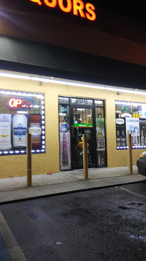 Liquor Store «East Colonial Liquor», reviews and photos, 10448 E Colonial Dr, Union Park, FL 32817, USA