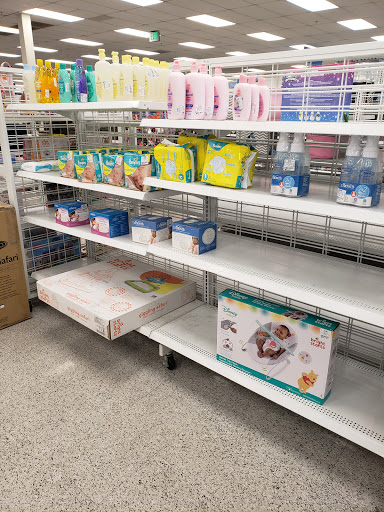 Clothing Store «Ross Dress for Less», reviews and photos, 3260 Stockton Hill Rd, Kingman, AZ 86409, USA