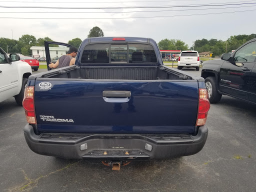 Used Car Dealer «M & D Auto Sales Inc», reviews and photos, 5200 S University Ave, Little Rock, AR 72209, USA