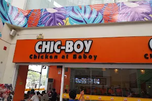 Chic-Boy image