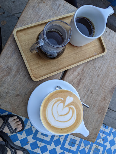 Coffee Shop «Intelligentsia Coffee Silver Lake Coffeebar», reviews and photos, 3922 Sunset Blvd, Los Angeles, CA 90029, USA