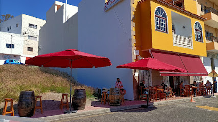 Restaurante Casa Corujo - C. Aljibe, 20, 38600 Granadilla, Santa Cruz de Tenerife, Spain