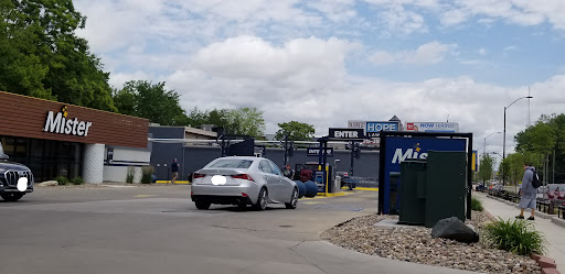 Mister Car Wash en Des Moines
