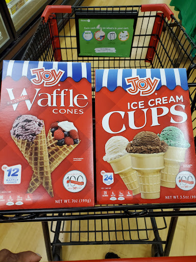 Supermarket «Tops Friendly Market», reviews and photos, 620 Nottingham Rd, Syracuse, NY 13210, USA