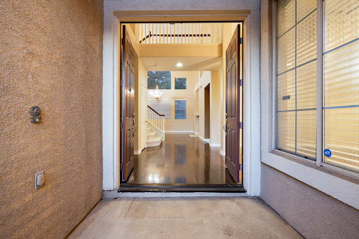 Real Estate Agents «REMAX New Dimension», reviews and photos, 2001 E First St #205, Santa Ana, CA 92705, USA