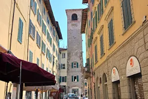 Torre Del Campano image