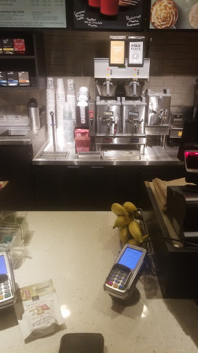 Coffee Shop «Starbucks», reviews and photos, 1600 S Andrews Ave, Fort Lauderdale, FL 33316, USA
