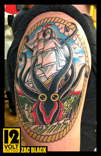 Tattoo Shop «12 Volt Tattoo Chico», reviews and photos, 194 E 8th St, Chico, CA 95928, USA