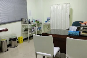 Klinik Utama Kusuma Tembaga (Rumah Bersalin Tembaga) image