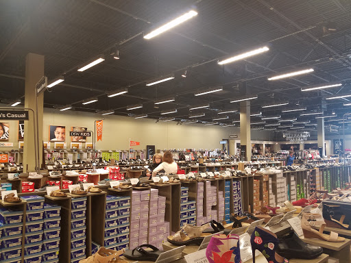 Shoe Store «DSW Designer Shoe Warehouse», reviews and photos, 7463 Youree Dr, Shreveport, LA 71105, USA