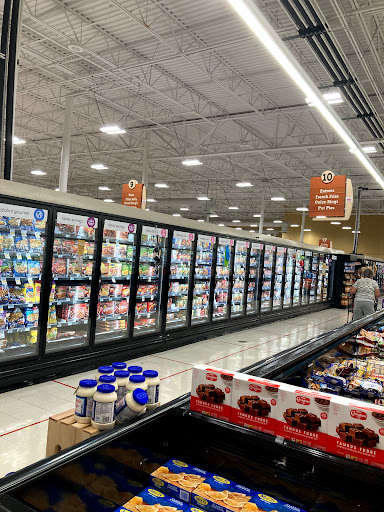 Supermarket «Giant Eagle Supermarket», reviews and photos, 21593 Lorain Rd, Fairview Park, OH 44126, USA