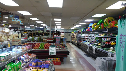 Grocery Store «Piggly Wiggly Hilton Head», reviews and photos, 1 N Forest Beach Dr, Hilton Head Island, SC 29928, USA