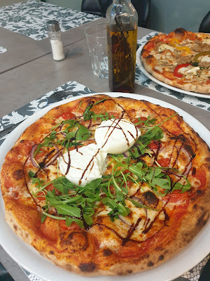 Di Napoli pizza à Granville